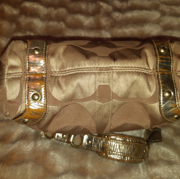 Coach beauty - Picture 4 of 4